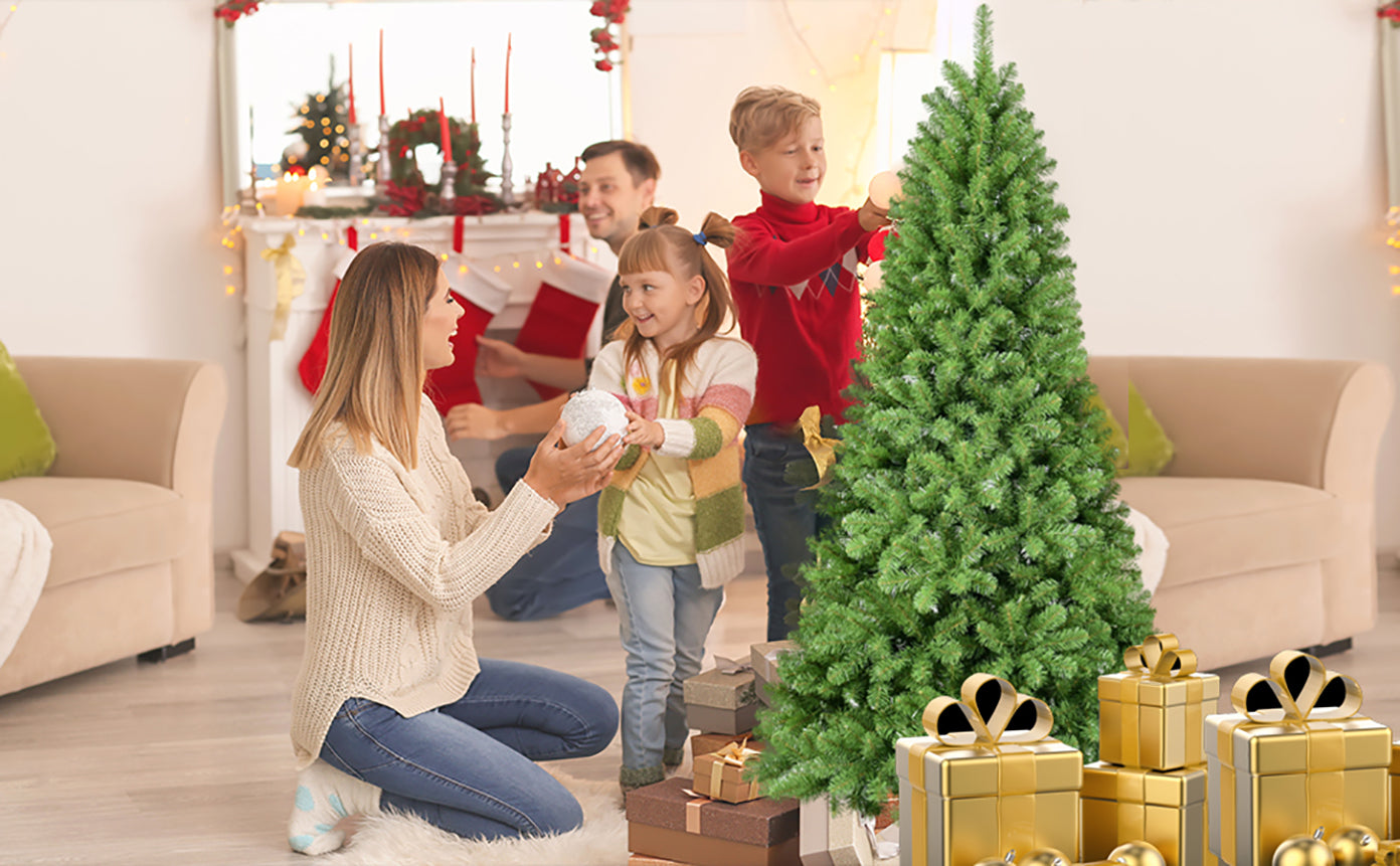 7ft Hinged Christmas Tree With Memory Wire 1064 Tips