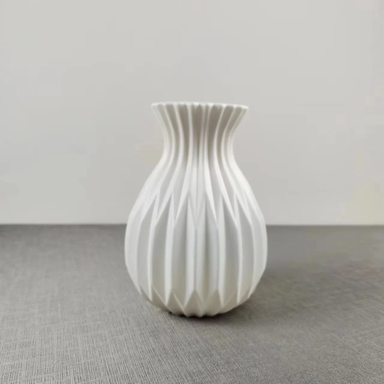 Imitation Ceramic Plastic Vase Centerpiece For Living Room Modern Decor