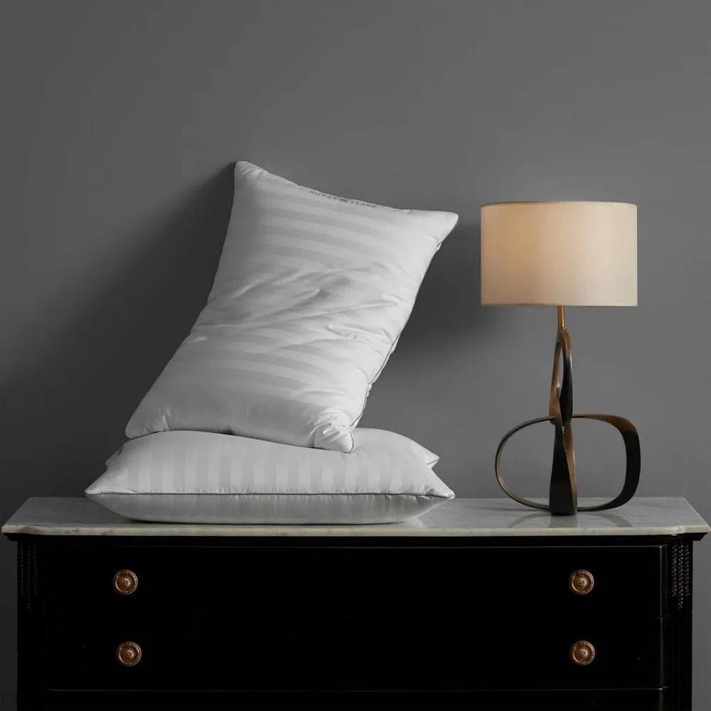 White Queen Size Bed Pillows Set Of 2 100TC Machine Washable