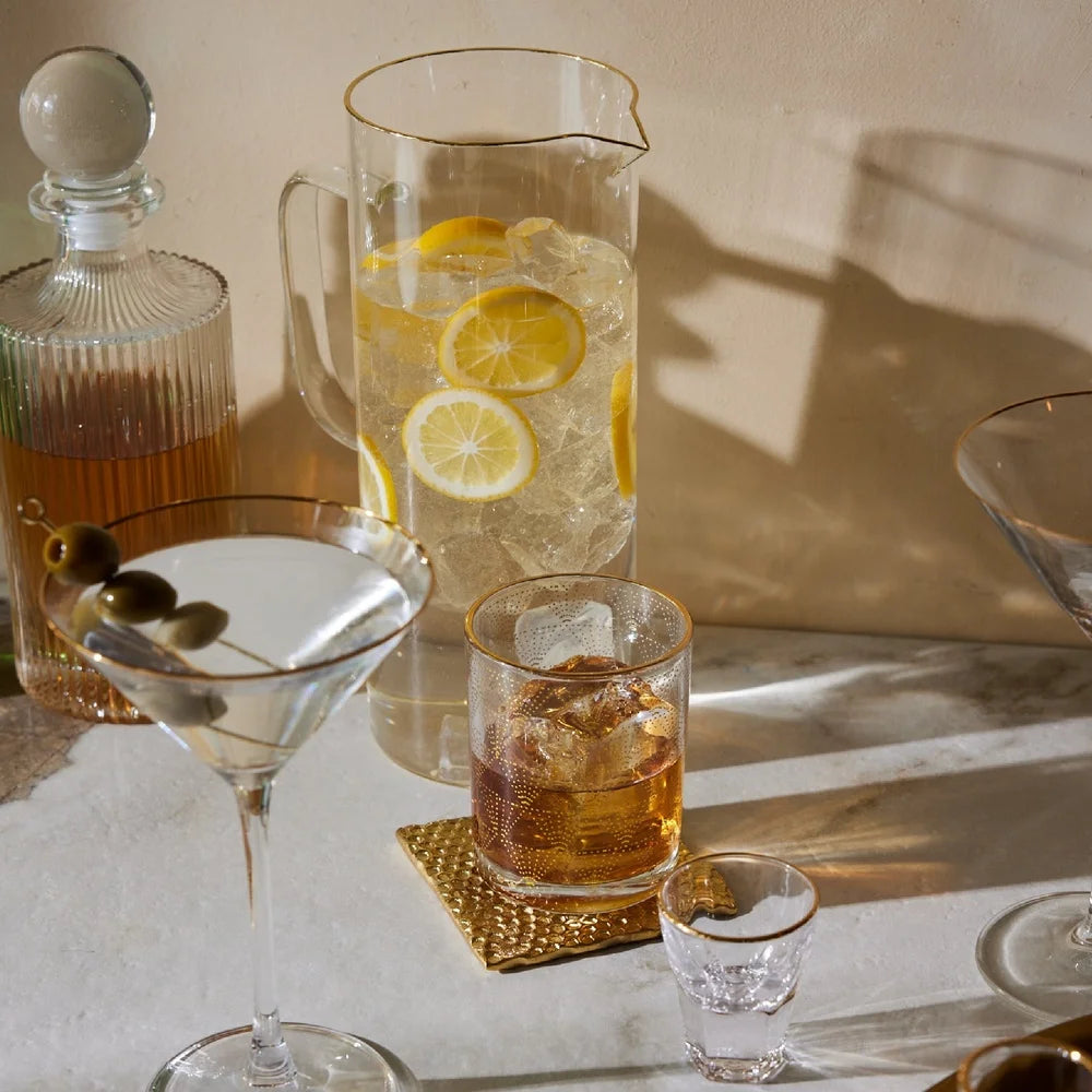 27 Oz Whiskey Decanter Set With 4 Glasses Airtight Seal