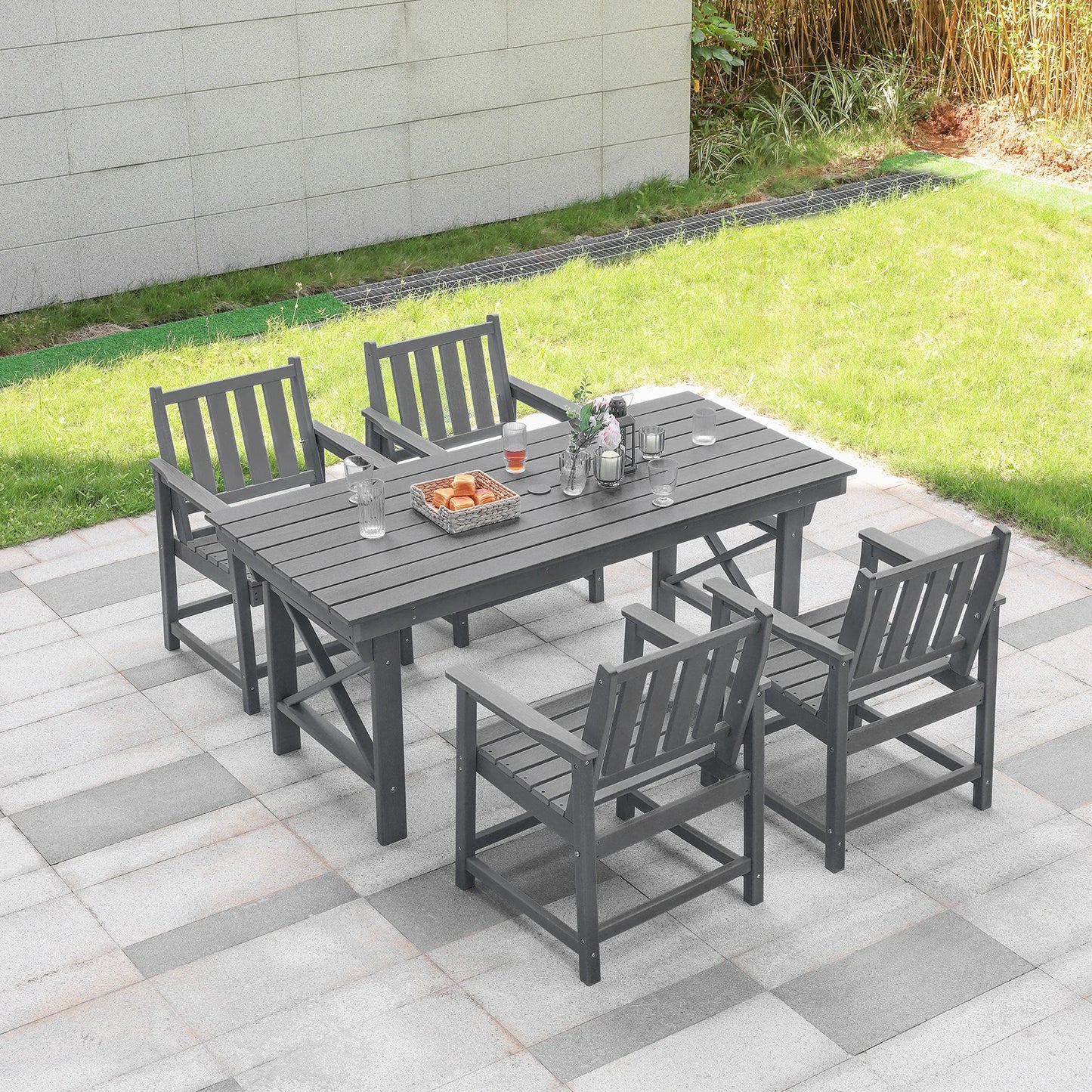SeeHill Smoke Gray HDPE Dining Set 4 Person Table And Chairs With Umbrella Hole
