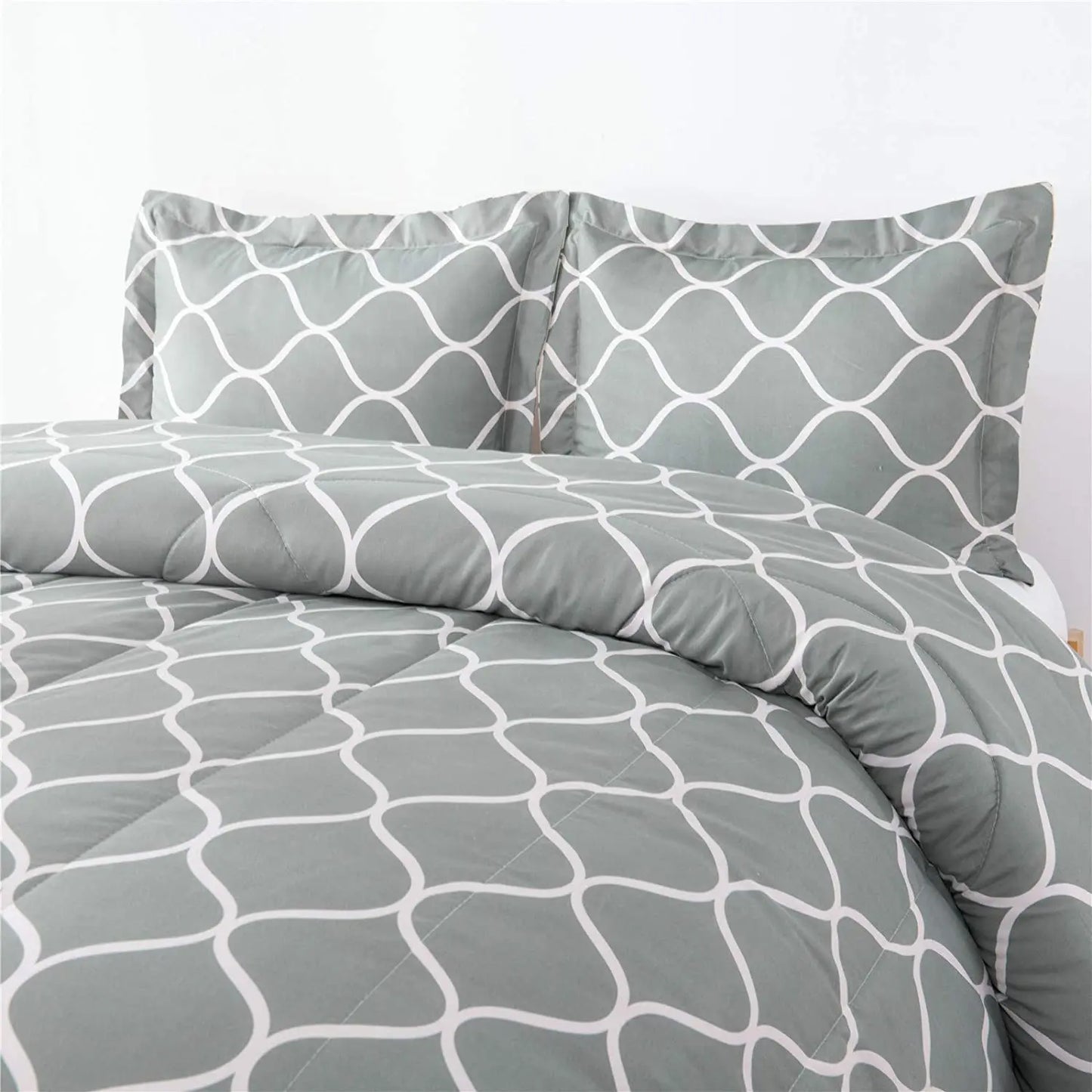2 Pieces Gray Geometric Polyester Twin Bedding Comforter Set