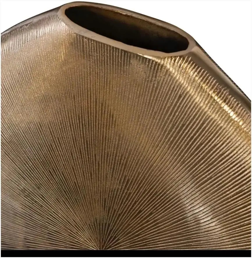 Gold Metal Vase Elegant Decorative Flower Vase for Home Décor Living Room Bedroom or Office Modern Minimalist Design Durable