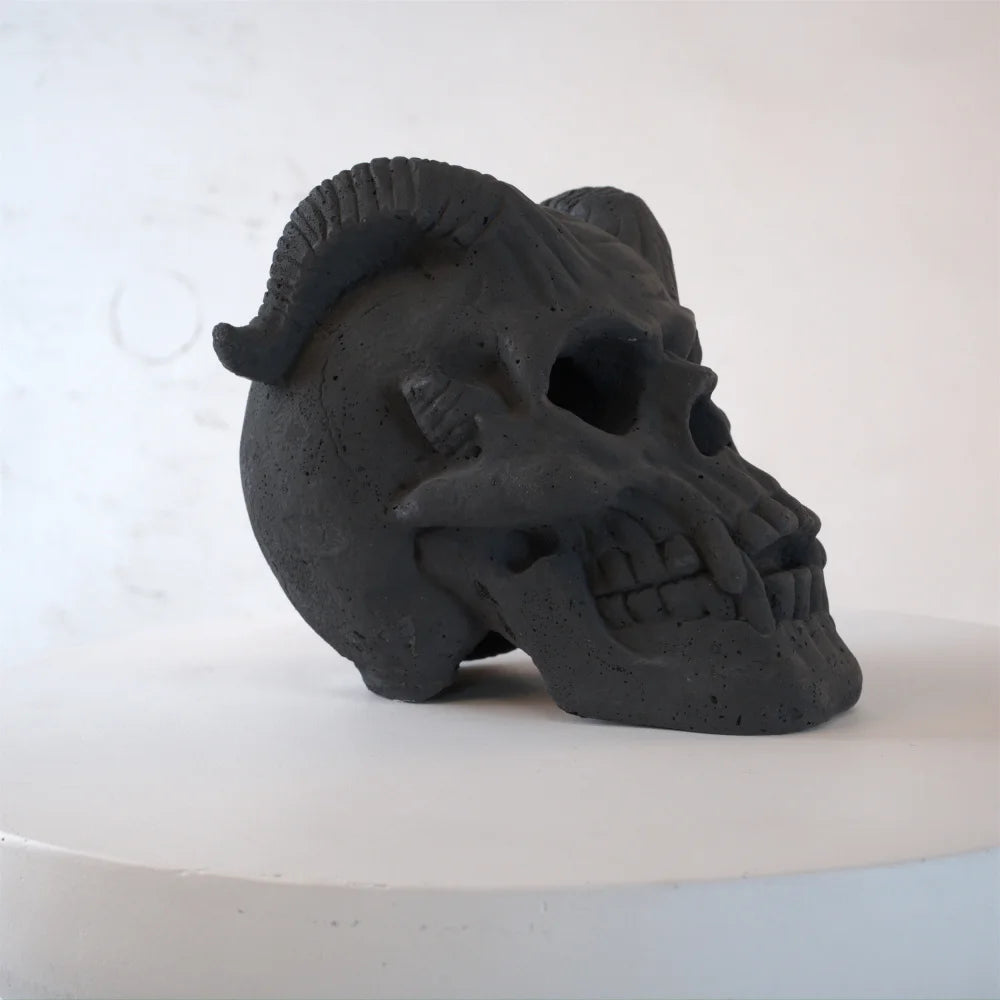 Refractory Fireproof Imitated Human Skulls Gas Log
