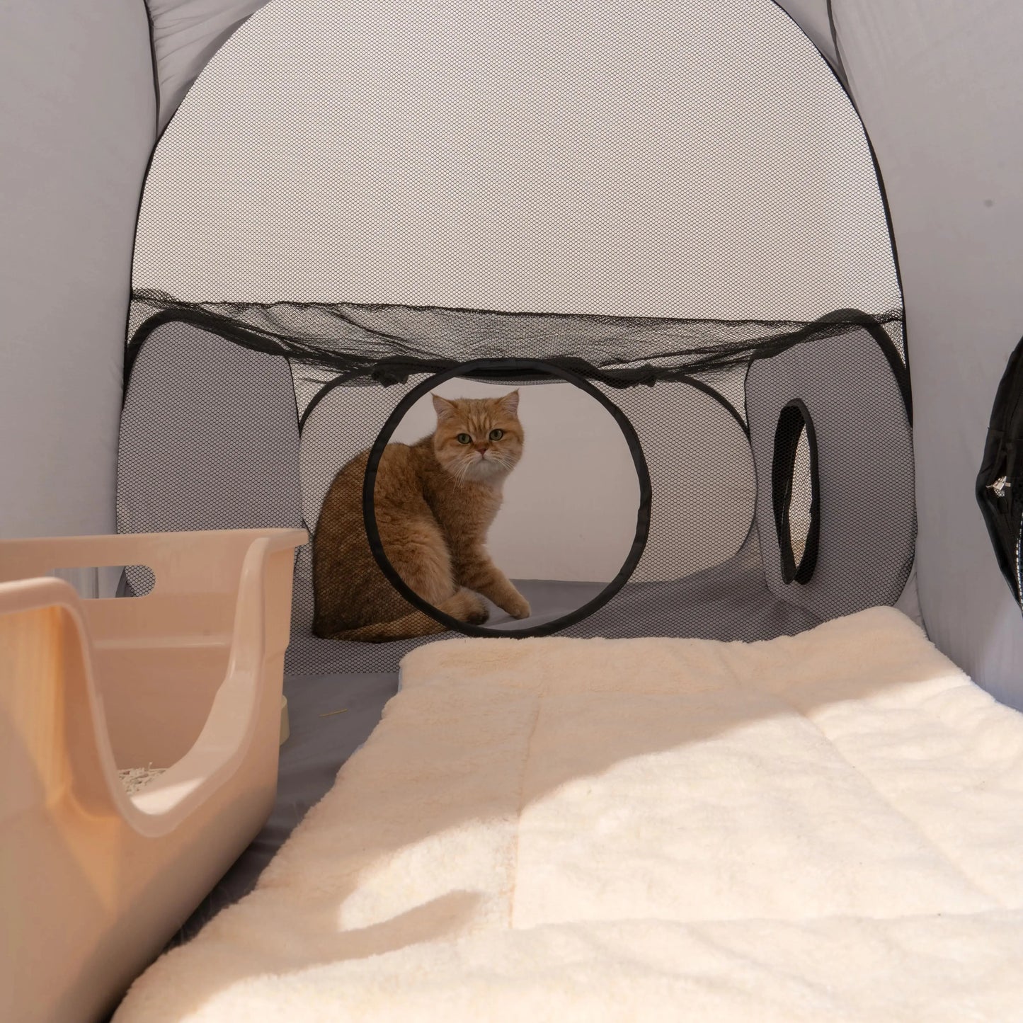 Square Gray Foldable Pet Bed Oxford Cloth Nest With Play Tunnel Cats And Dogs