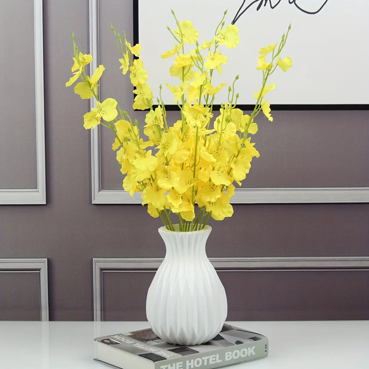 Imitation Ceramic Plastic Vase Centerpiece For Living Room Modern Decor