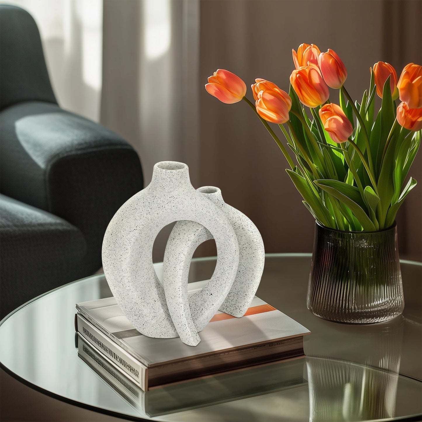 Set of 2 Decorative Hollow Vases Table Centerpiece Flower Vase Modern Resin Design