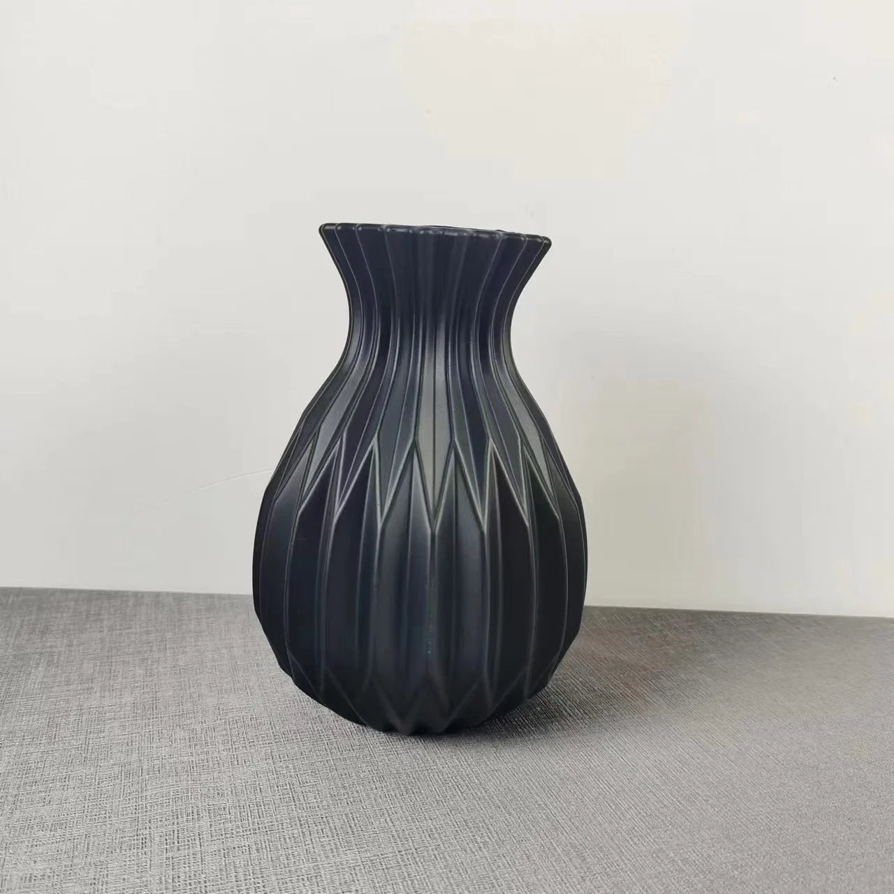 Imitation Ceramic Plastic Vase Centerpiece For Living Room Modern Decor