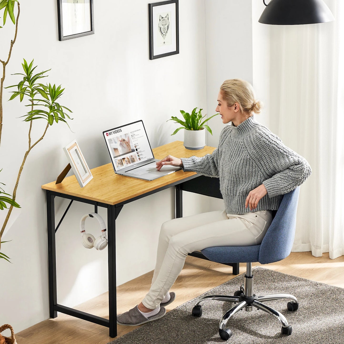 JHK Computer Desk Study Table Modern Compact With Side Bag