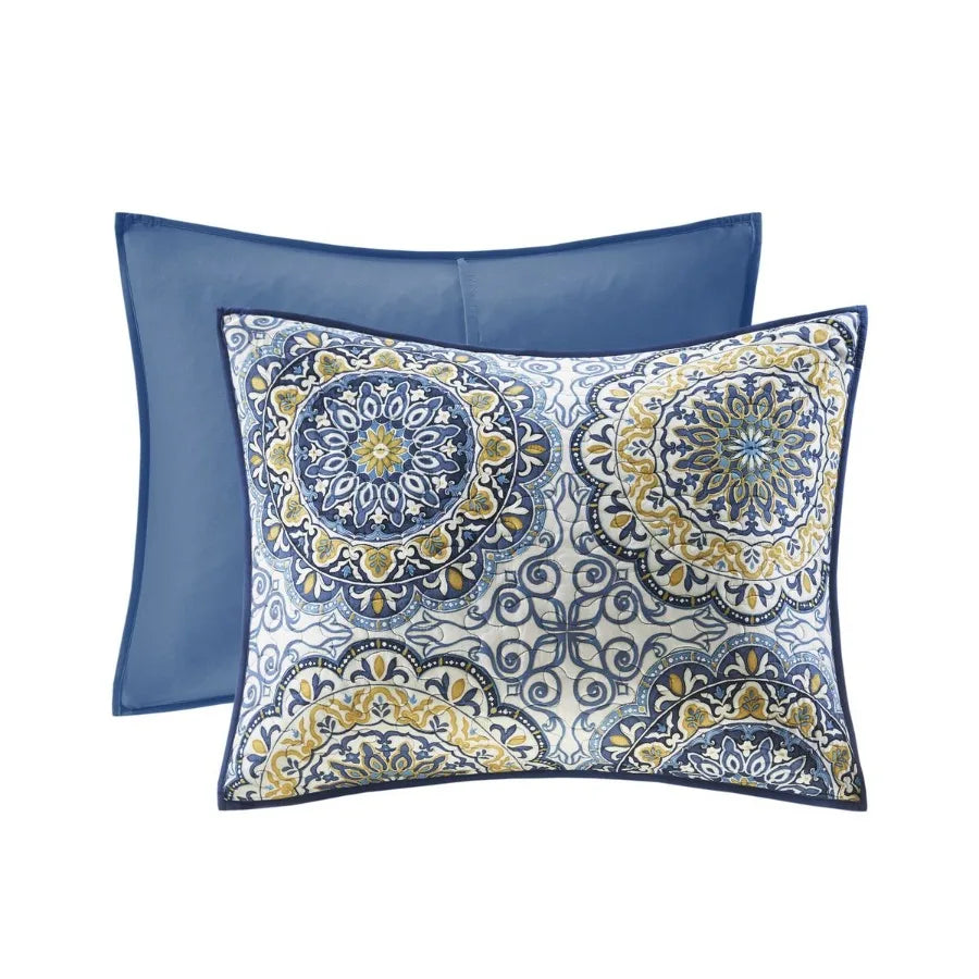 6 Piece Reversible Quilt Set with Throw Pillows Blue Full Queen