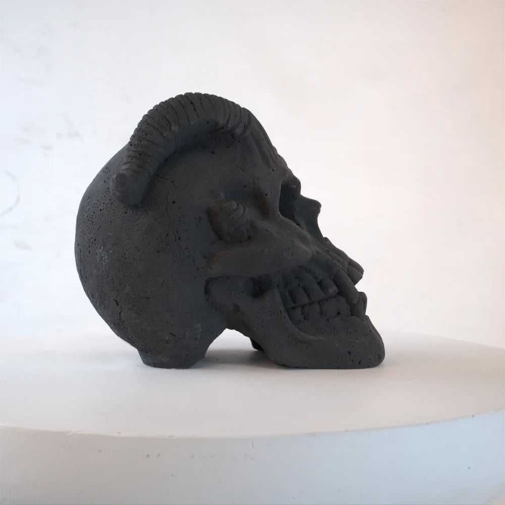 Refractory Fireproof Imitated Human Skulls Gas Log