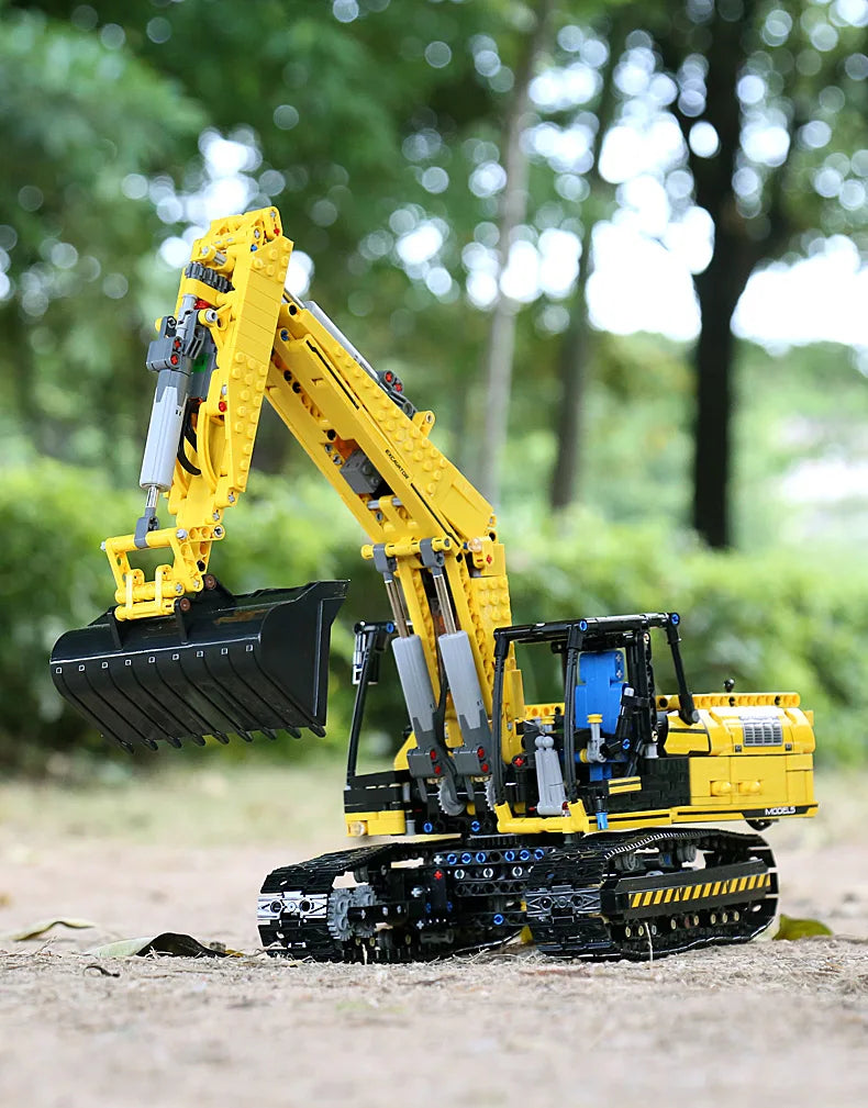 Mould King 13112 Motorized Excavator Building Block With Remote Control