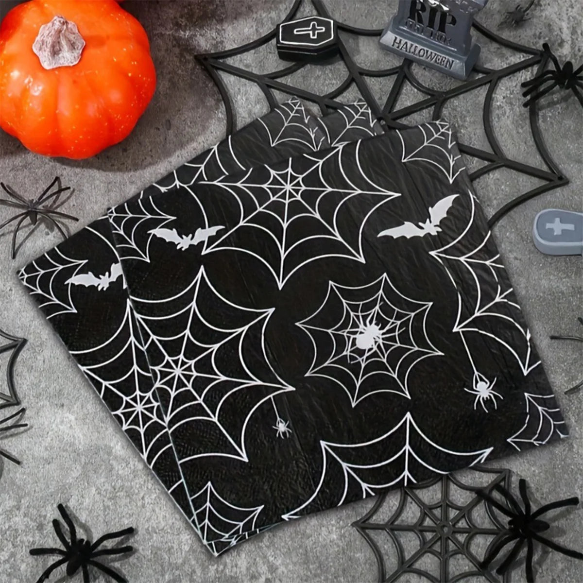 Halloween Pumpkin Tableware 120 Pcs Disposable Dinnerware