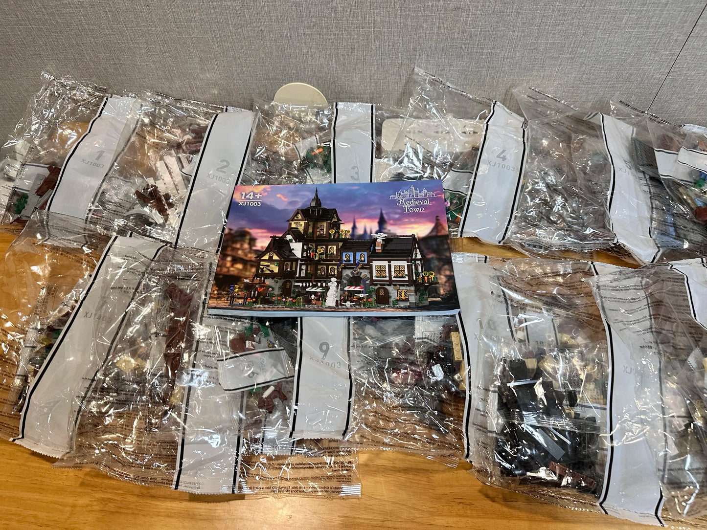 3867 Pcs Medieval Europe Towns Buildings Blocks Street View Village Model Kit