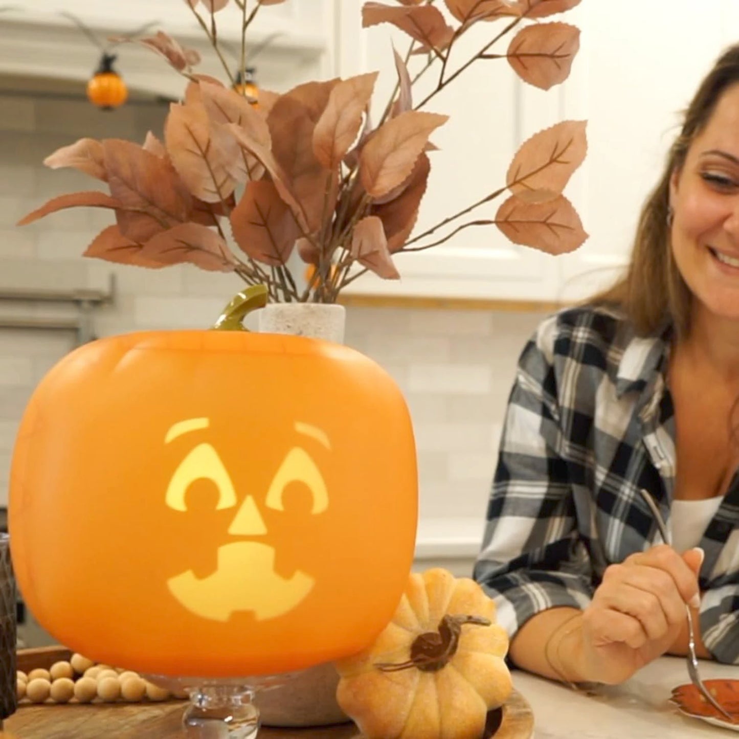 Halloween Singing Pumpkin With Built In Video Projector Speaker Animated Decor