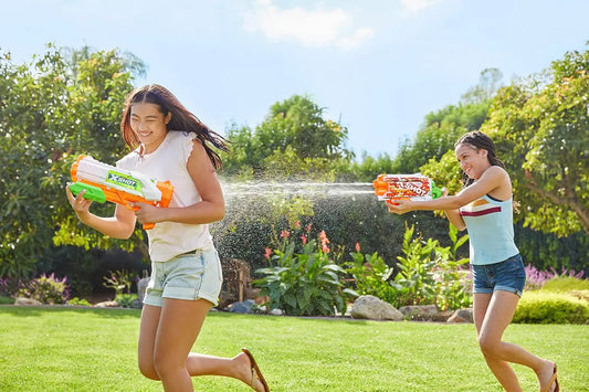 Fast Fill Water Blaster 700ml Capacity Pump Action Water Gun for Kids and Adults